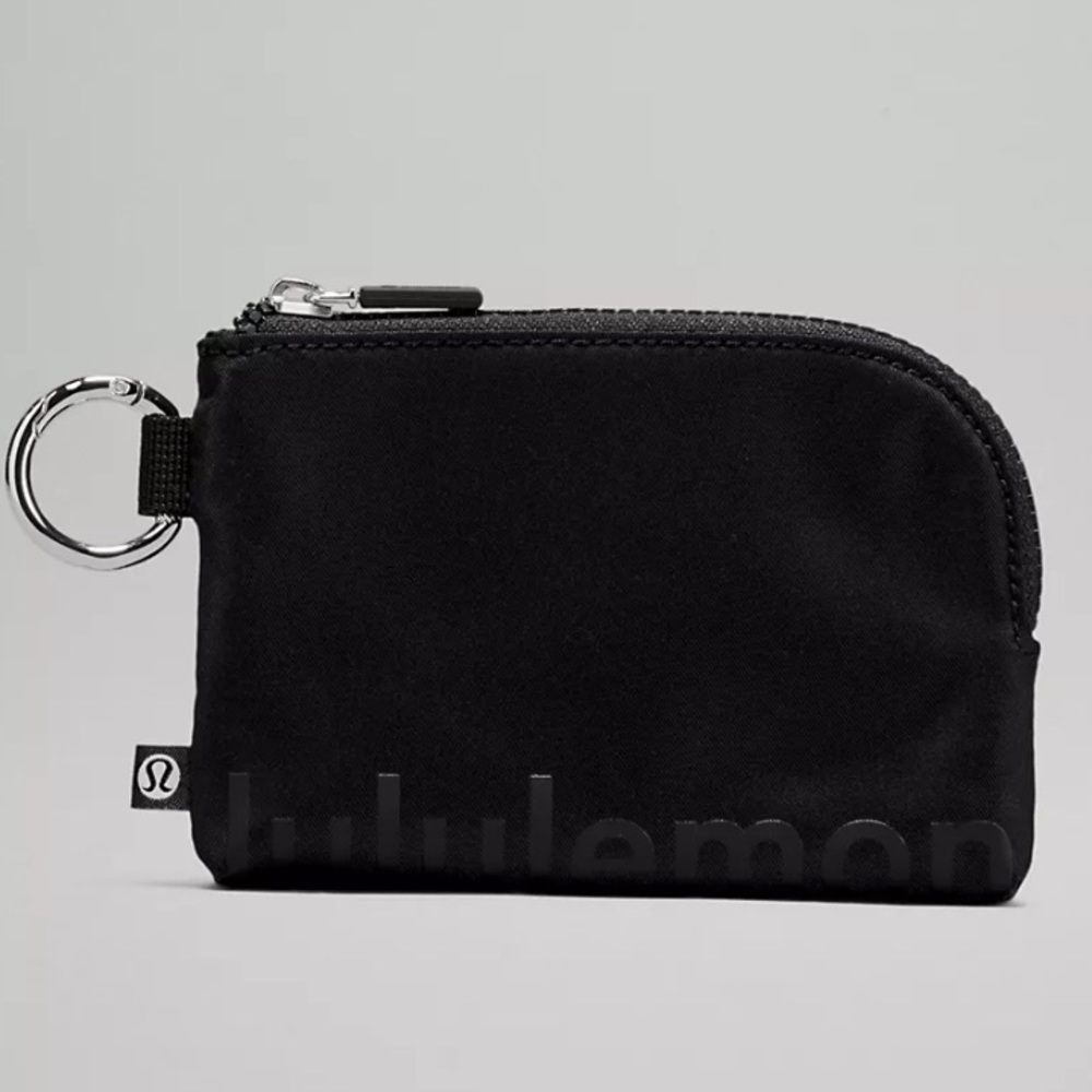 Lululemon Clippable Card Pouch